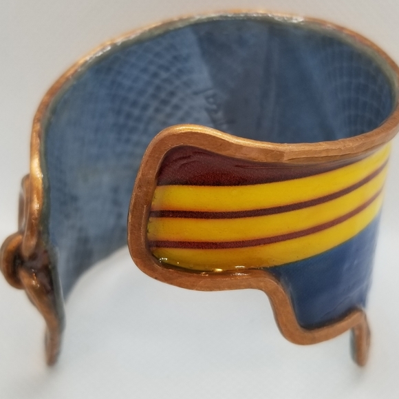 A Wonder Woman (Back by popular demand) - Picture 4 of 14